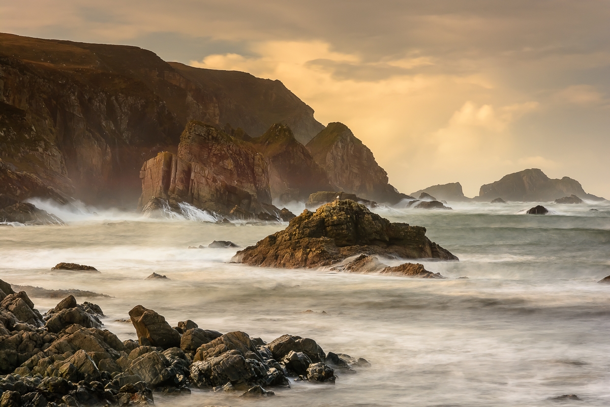 Long exposure of waves at the rugged coastline of An Port